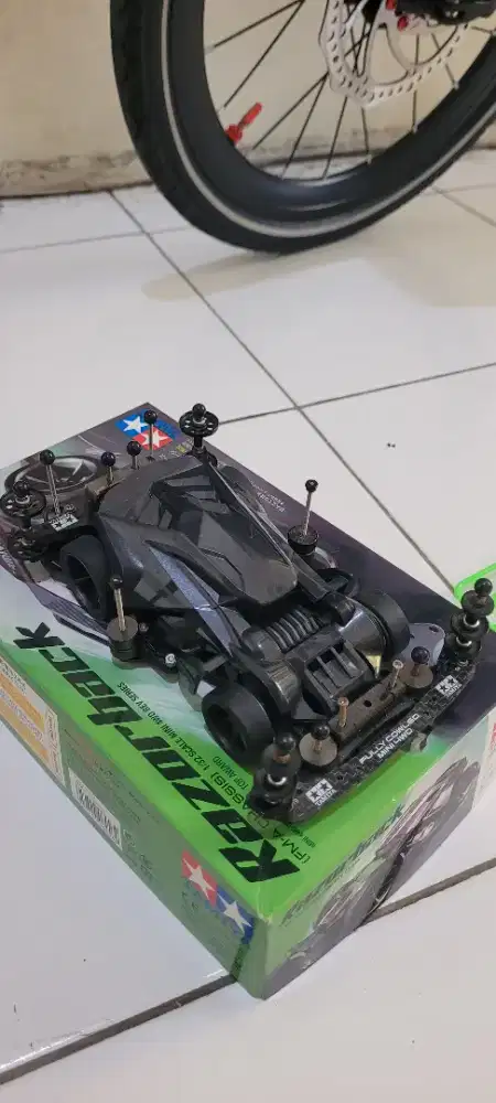 Tamiza Razorback