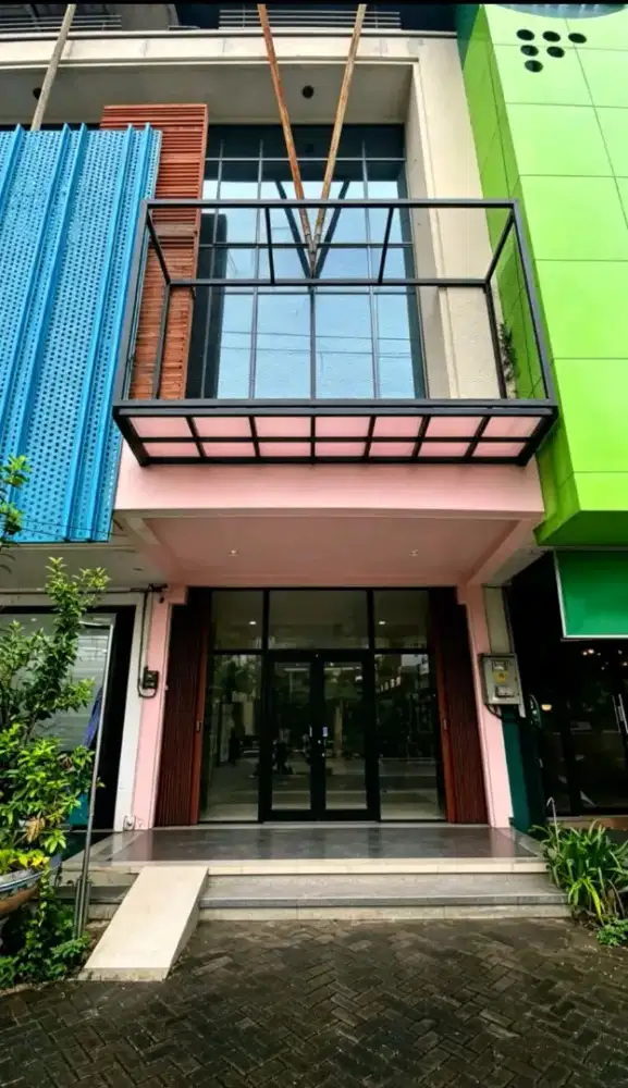 RUKO 3 LANTAI SETIABUDI RAYA BANYUMANIK