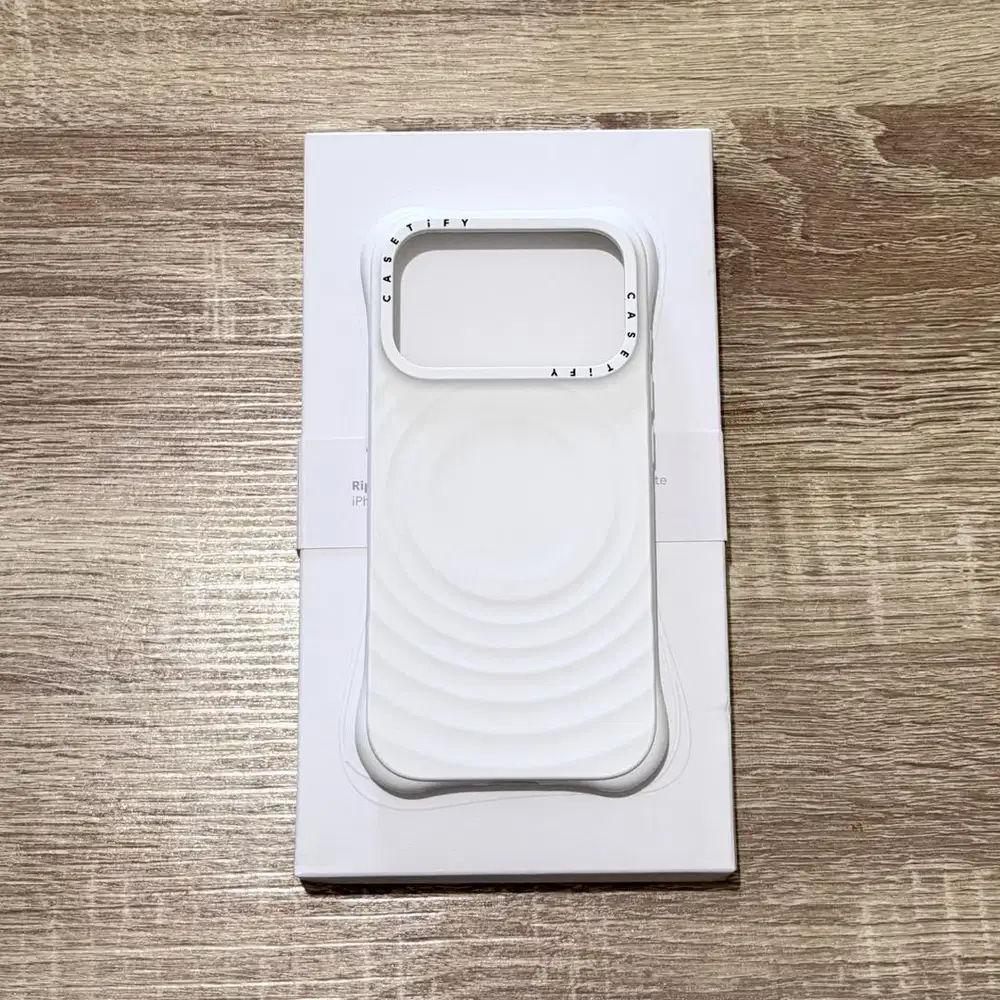 Casetify Ripple iPhone 17 Pro White
