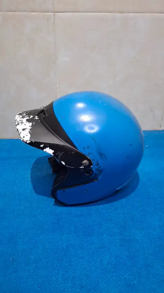 Helm Bawaan Honda