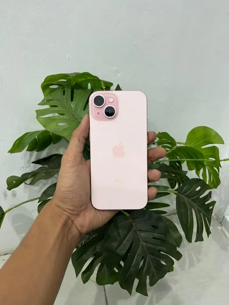 Jual/tuker tambah iphone 15 128gb bh87% garansi on