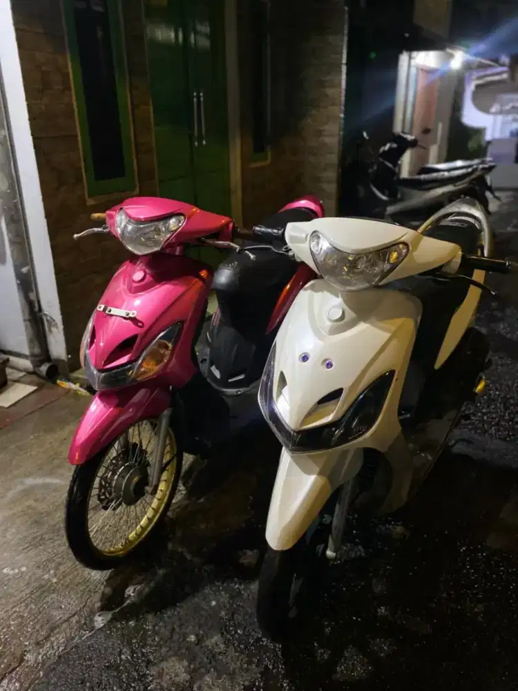 Yamaha Mio Smile (putih)