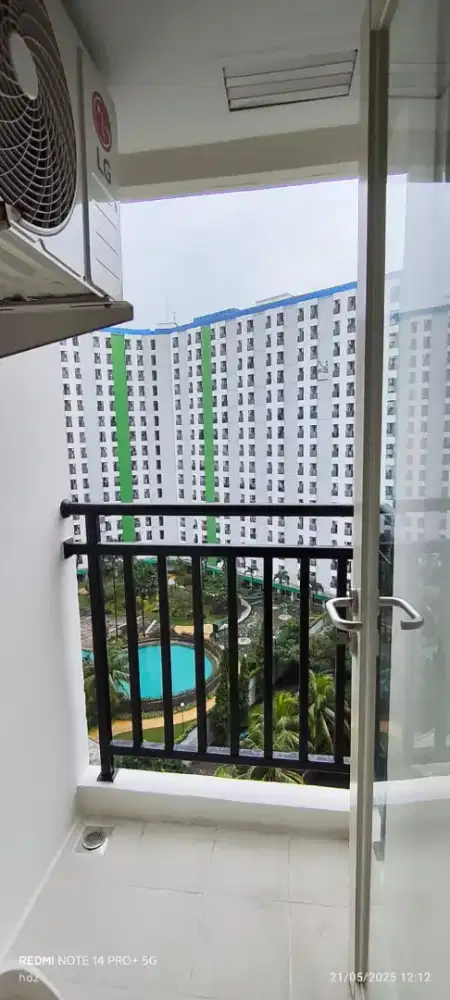 Disewakan apartment green lake view