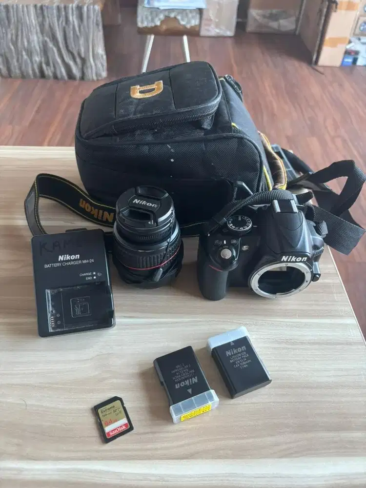 Nikon D3100 Sekond