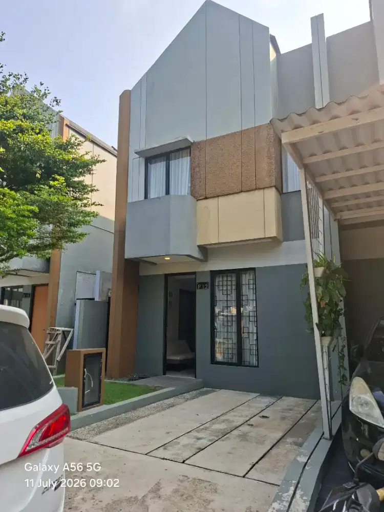 Di sewakan rumah 2 lantai fully furnished