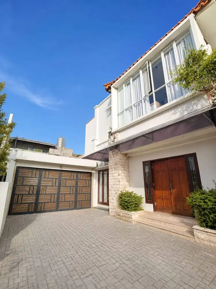 DIJUAL RUMAH MEWAH DI CLUSTER ELIT SANUR BALI ONE GATE SHM IMB LENGKAP