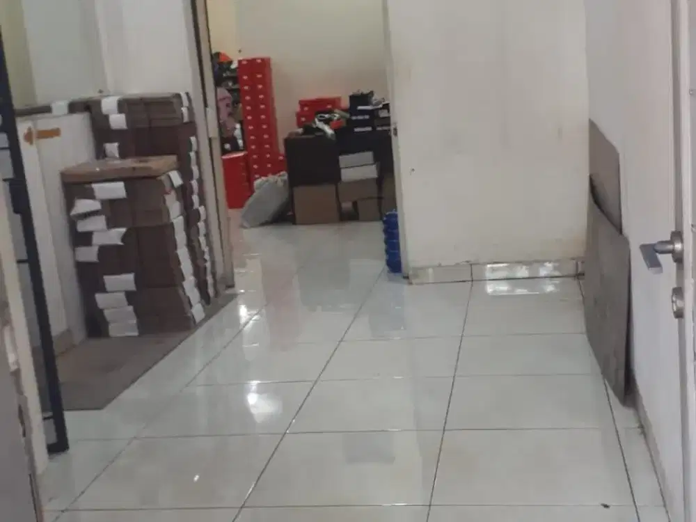 Dijual Rumah Nyaman Siap Huni Minimalis Lokasi Strategis di Taman Kopo Indah 3 Bandung