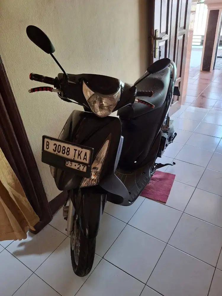 SUZUKI SPIN 2011