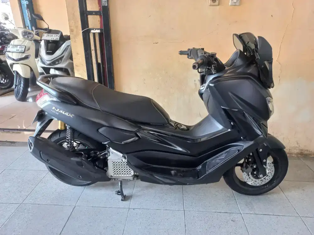Yamaha NMax old 2019 kM rendah kondisi bagus