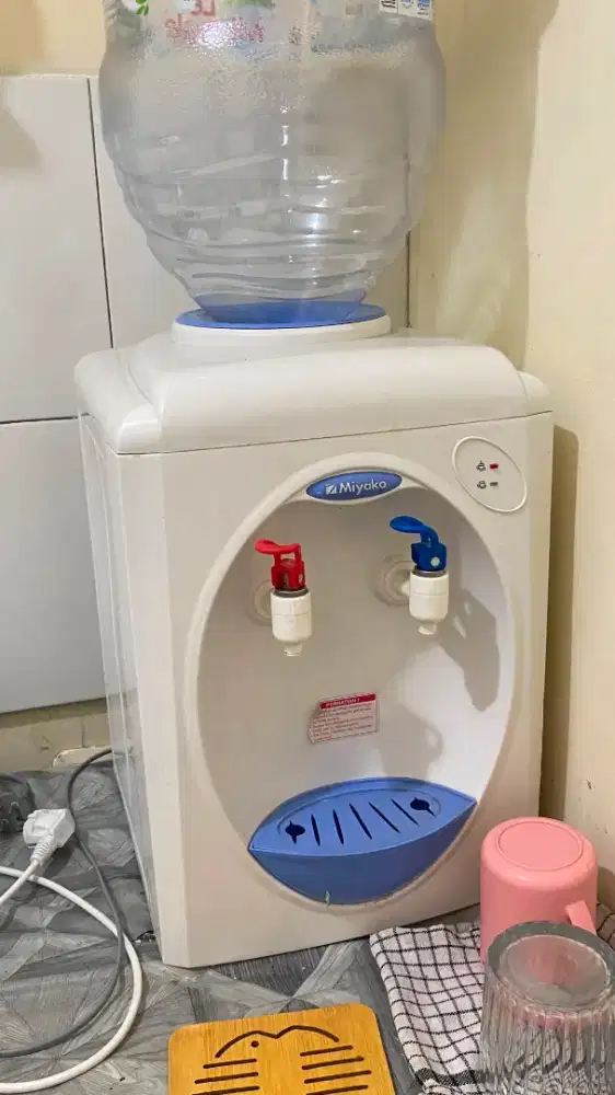 Dijual dispenser