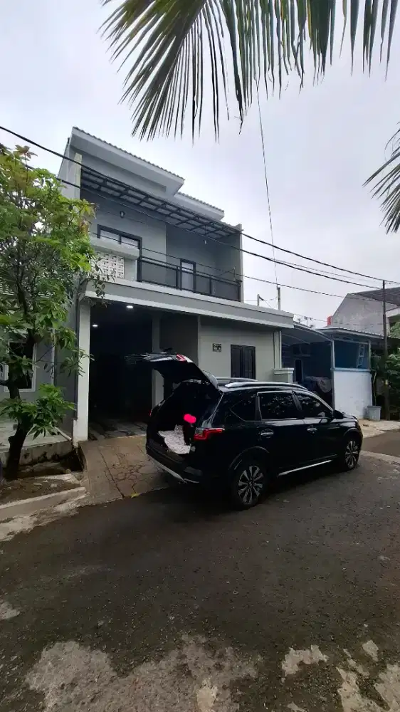 Jual Rumah Murah 2 lantai lokasi stategis dan favorit