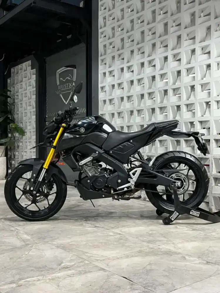 YAMAHA MT15 2020 - Chintia Mustika