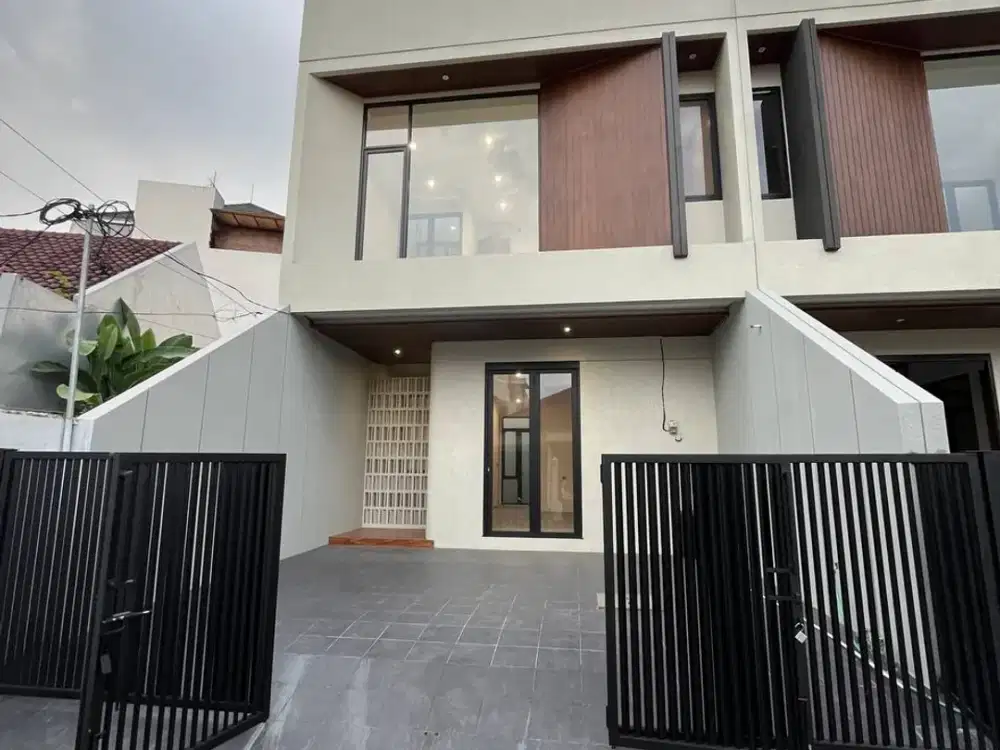 Dijual Rumah Klampis Semolo