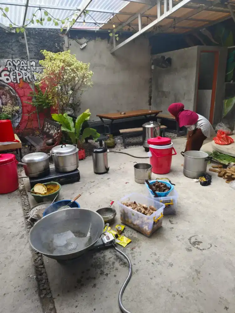 Dicari Koki/Jurusan masak warteg