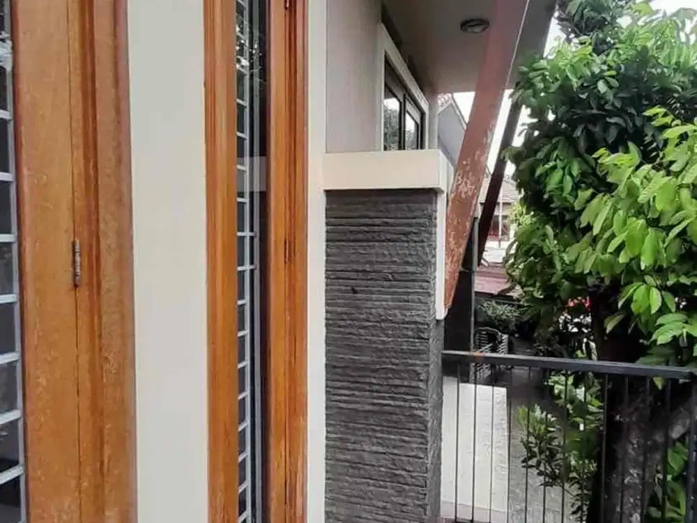 DIJUAL CEPAT RUMAH SIAP HUNI DI JALAN KAV POLRI RAGUNAN JAKARTA SELATAN