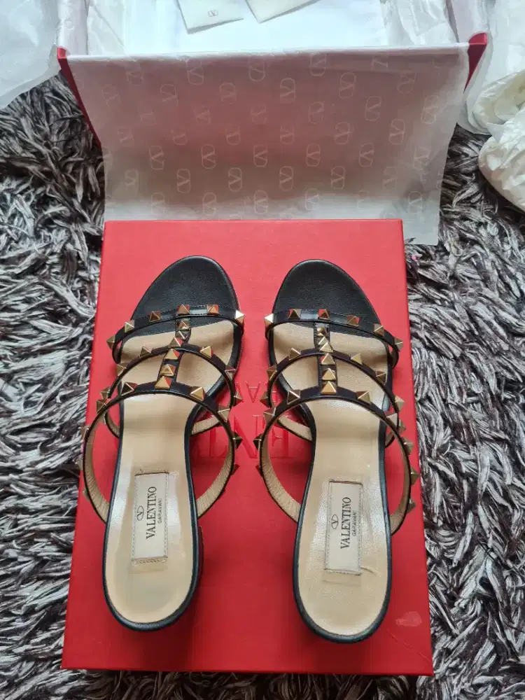 VALENTINO WEDGES ORIGINAL