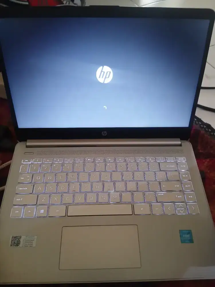 LAPTOP HP  14s-dq3xxx