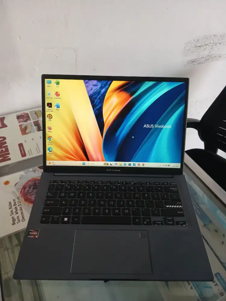 Laptop Asus Vivobook M1403Q Amd Ryzen 5 5600H Ram 16 Ssd 512