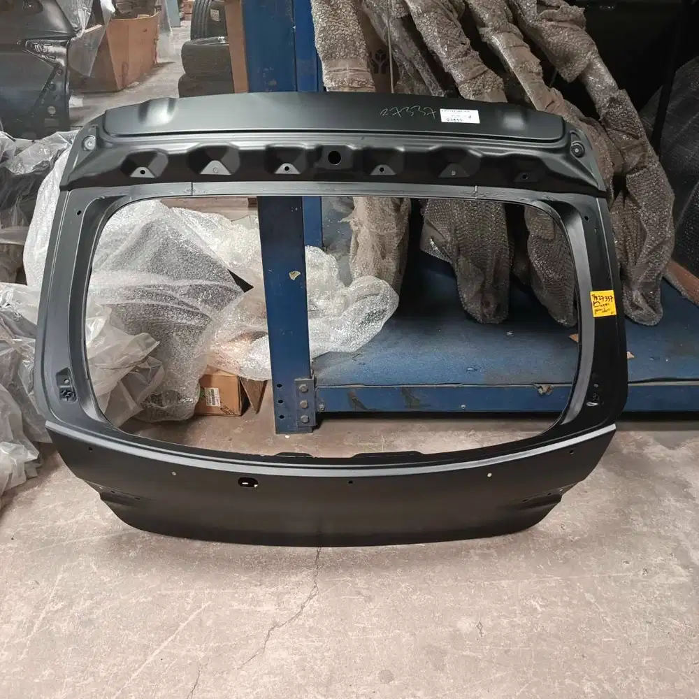 KAP BAGASI SUZUKI BALENO 2023, 69100M55T10000