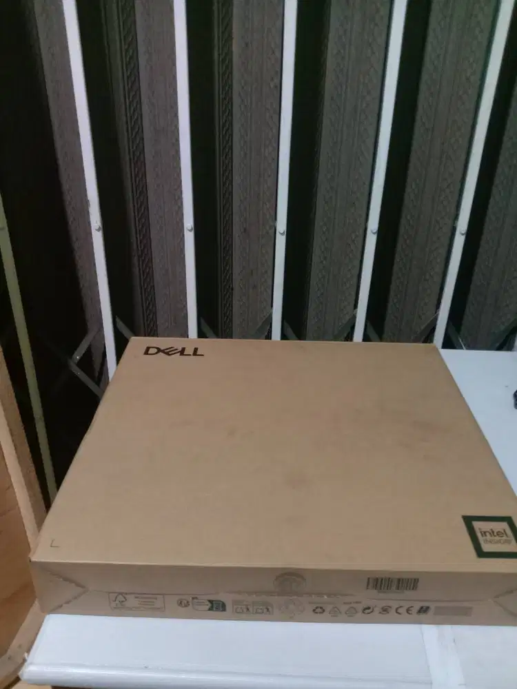 Leptop Dell 14 DC 14250