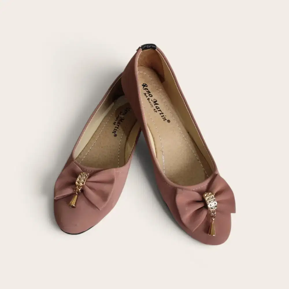 (New) Flat shoes casual, formal Salem