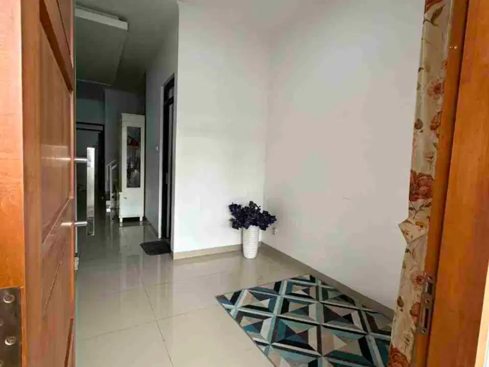 Jual cepat saja harga dibawah pasaran rumah 2 lt arcamanik endah