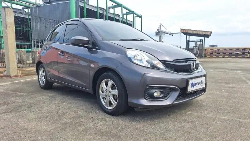 KM Rendah - Honda Brio Satya 1.2 E Bensin-AT 2018