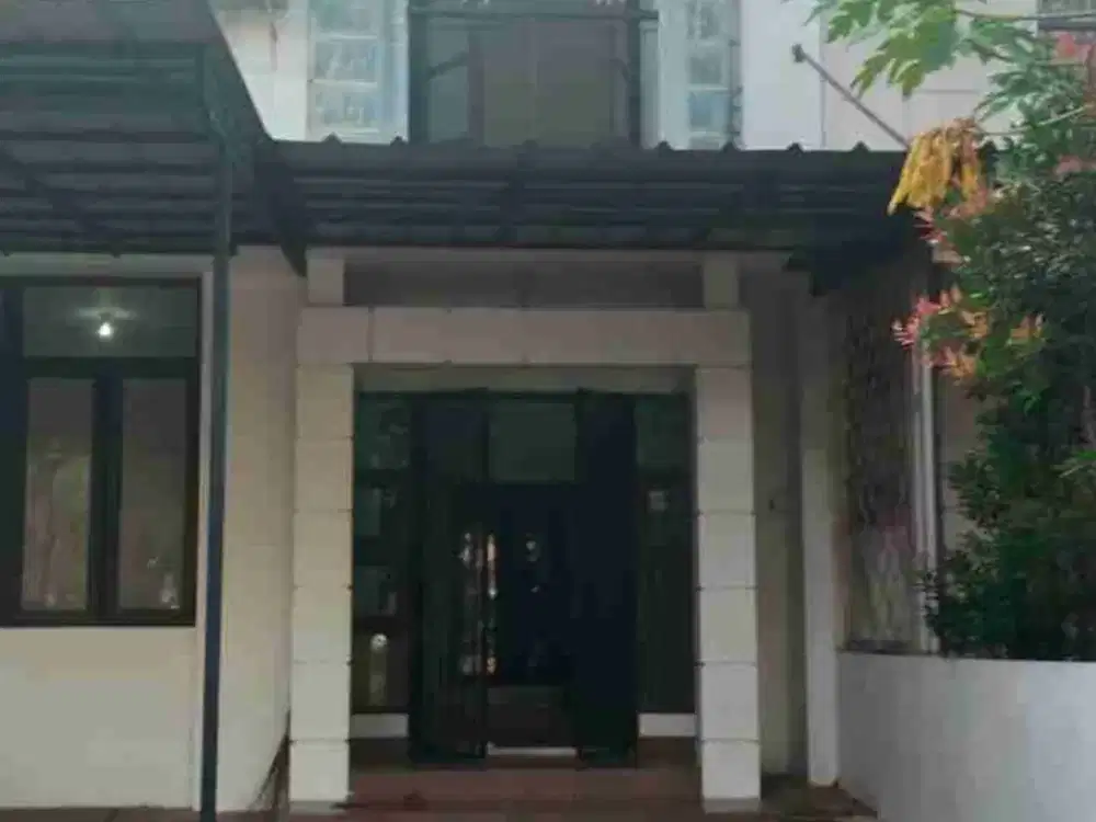 DIJUAL ATAU Di KONTRAKAN RUMAH 2LT DI RAFFLES HILLS CIBUBUR