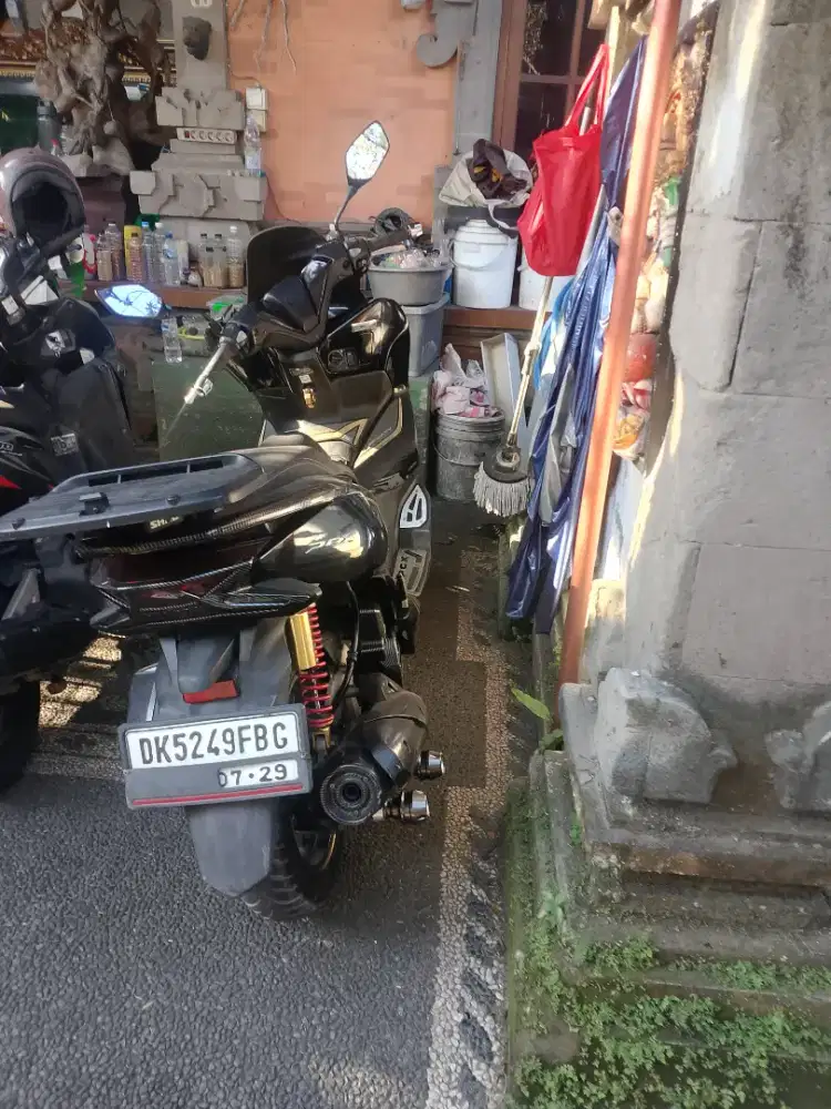 Jual motor pcx tahun 2019