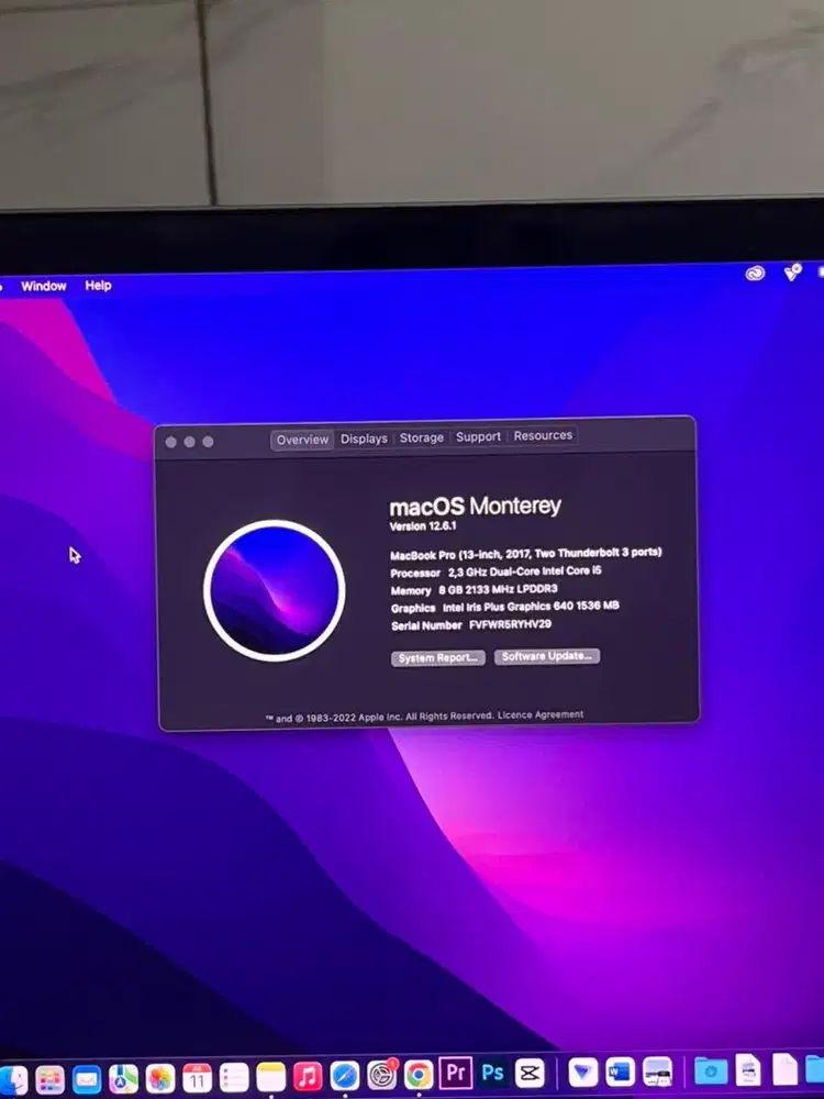 Jual cepat Macbook Pro 2017 256GB core i5
