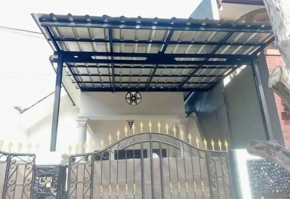 Kanopi baja ringan dan garasi