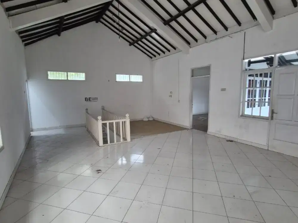 Rumah 2 lantai, luas , siap huni di belakang horison bandung