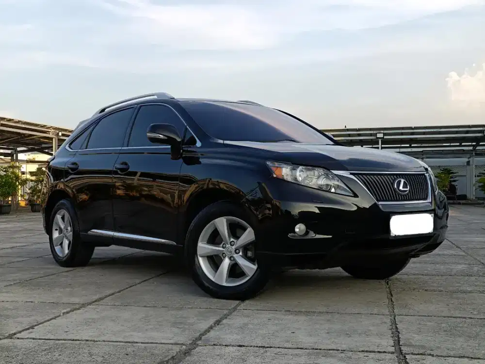 Lexus RX 270 AT CBU HONGKONG 2011