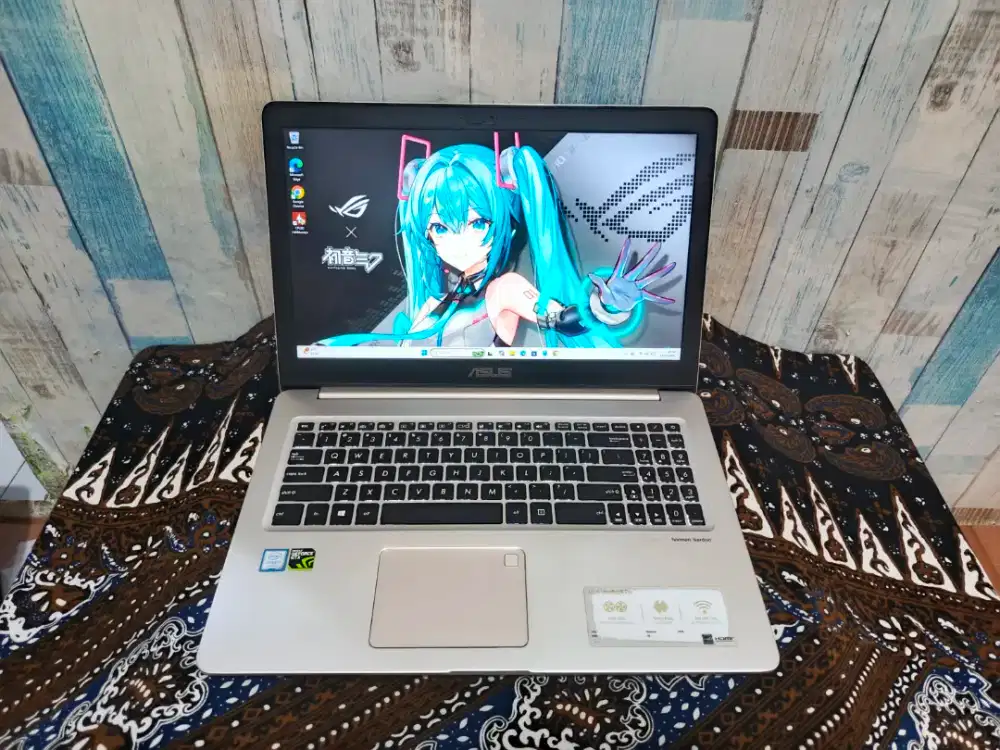 ASUS X580V Intel Core i7-7700HQ Nvidia Gtx 1050 Ram 8 Gb Ssd 128+1 Tb