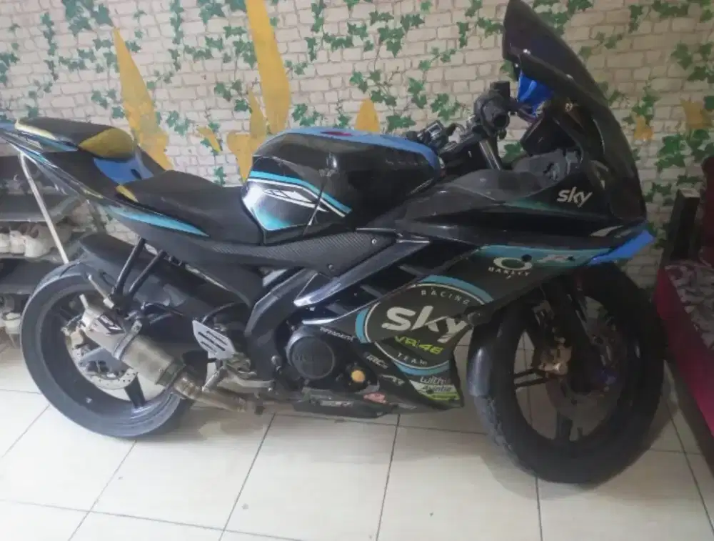 Jual motor Yamaha R15