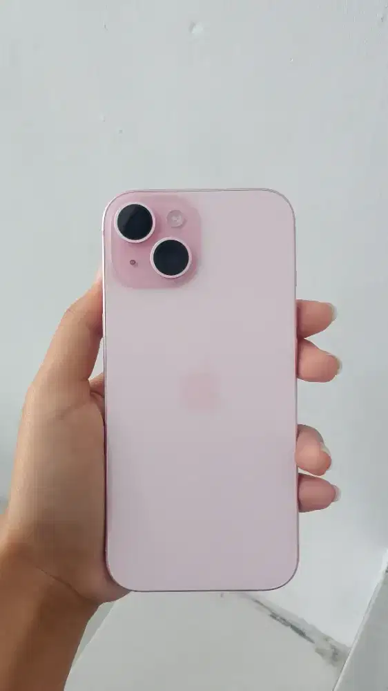 iPhone 15 128GB (Pink)