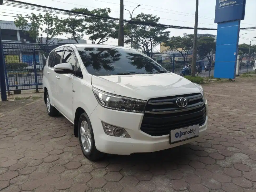 DP MURAH Toyota Kijang Innova 2.0 G Bensin-AT 2017 Putih C6RAA