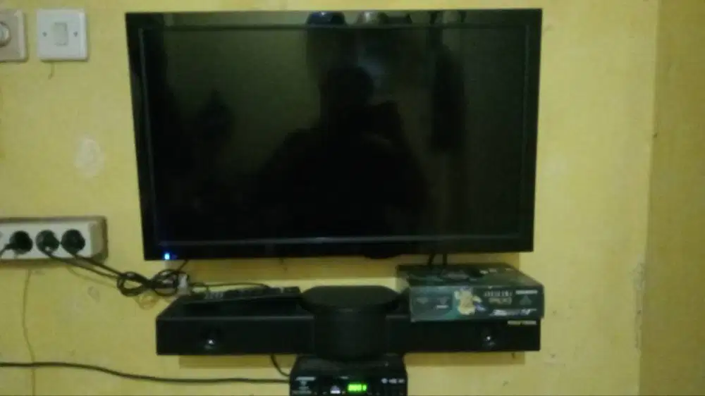 Tv LED polytron 24inch
