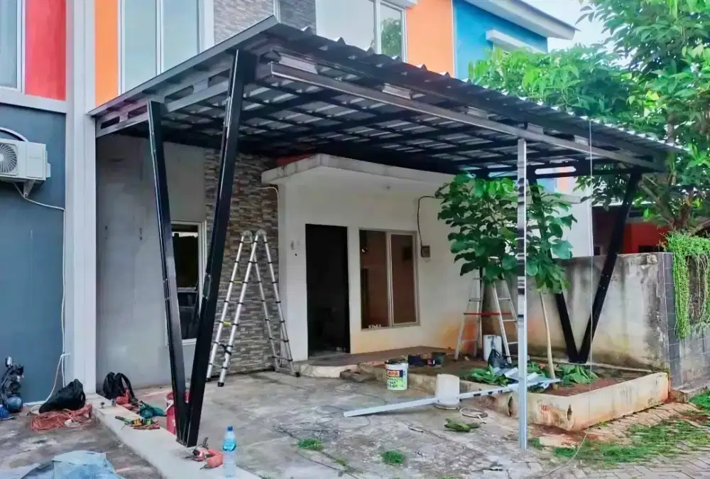 Kanopi baja ringan dan garasi