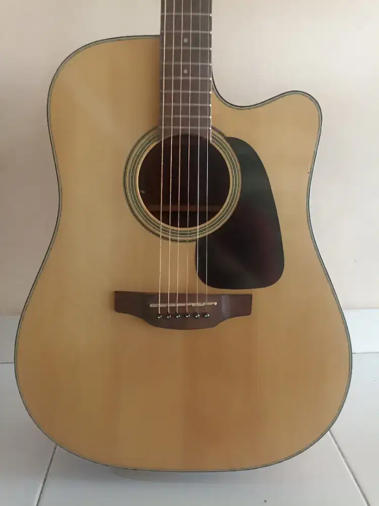 Gitar akustik Takemine ED2DC series include dbm case