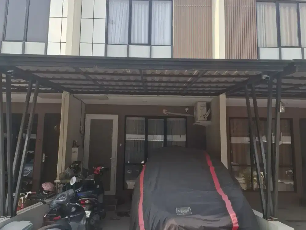 Dijual Rumah Siap Huni di Royal Palm Blossom Jakbar, Lt.4x15m2, Semi Furnished, PPJB, Harga : 1.9M Nego