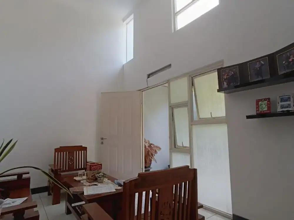 HOT ITEM! Puri Surya Valencia, Rumah Bagus Siap Pakai