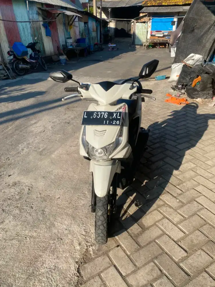 Honda Beat 2011 - Plat L - Kondisi Istimewa - Bisa Nego