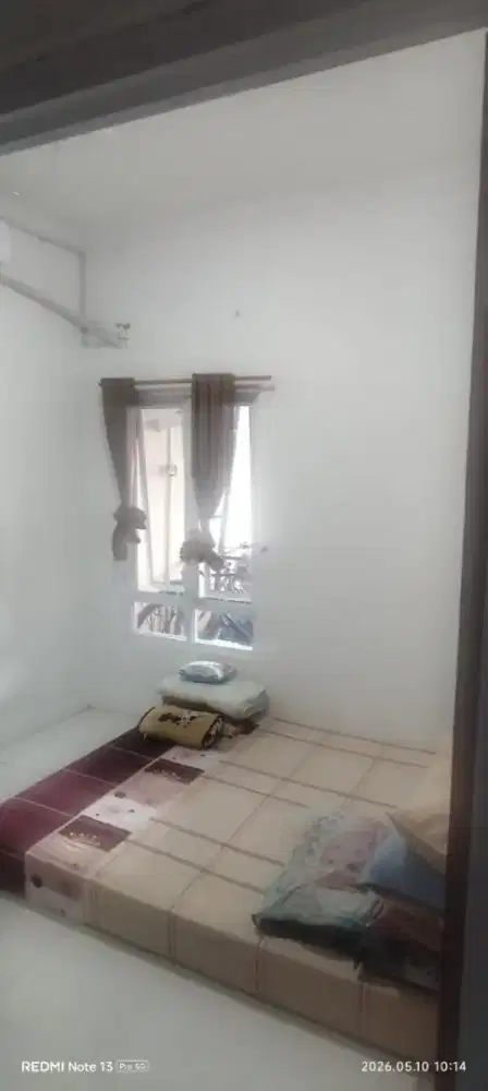 Rumah strategis full renove