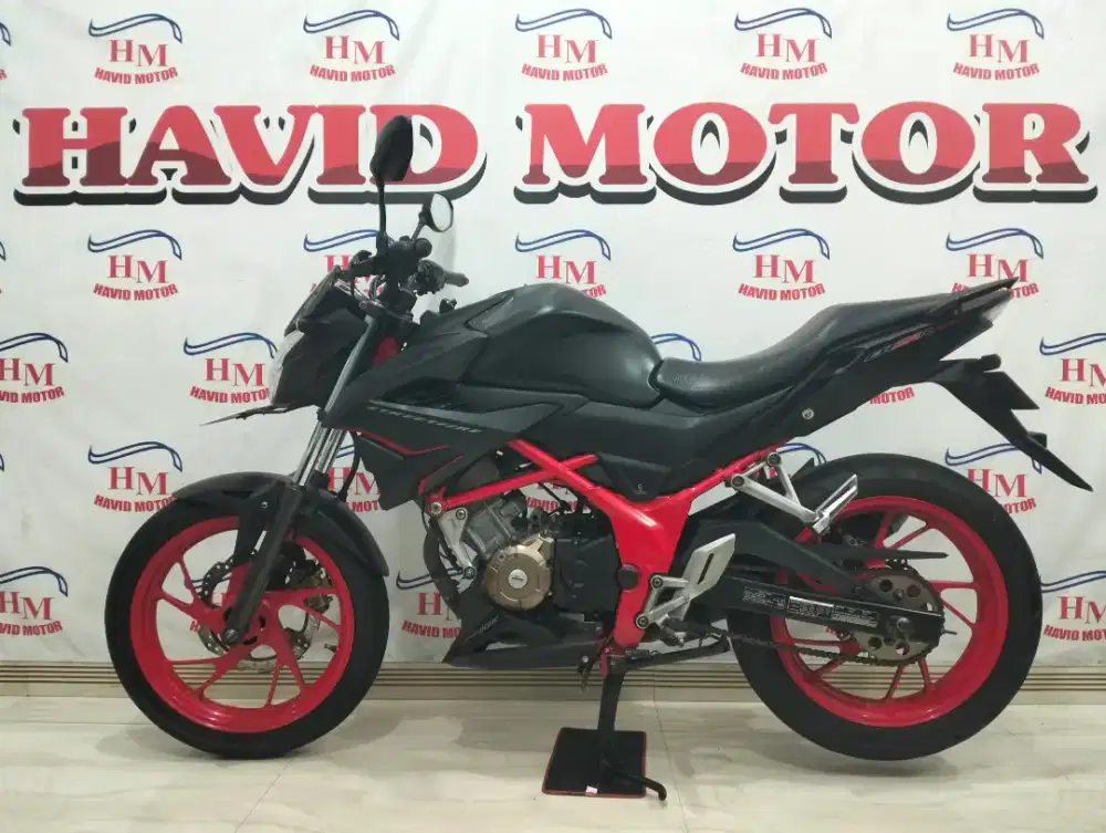 CB 150 R, 2019, Istimewa Ban Tebal Mulus Mesin alus Lengkap Terawat