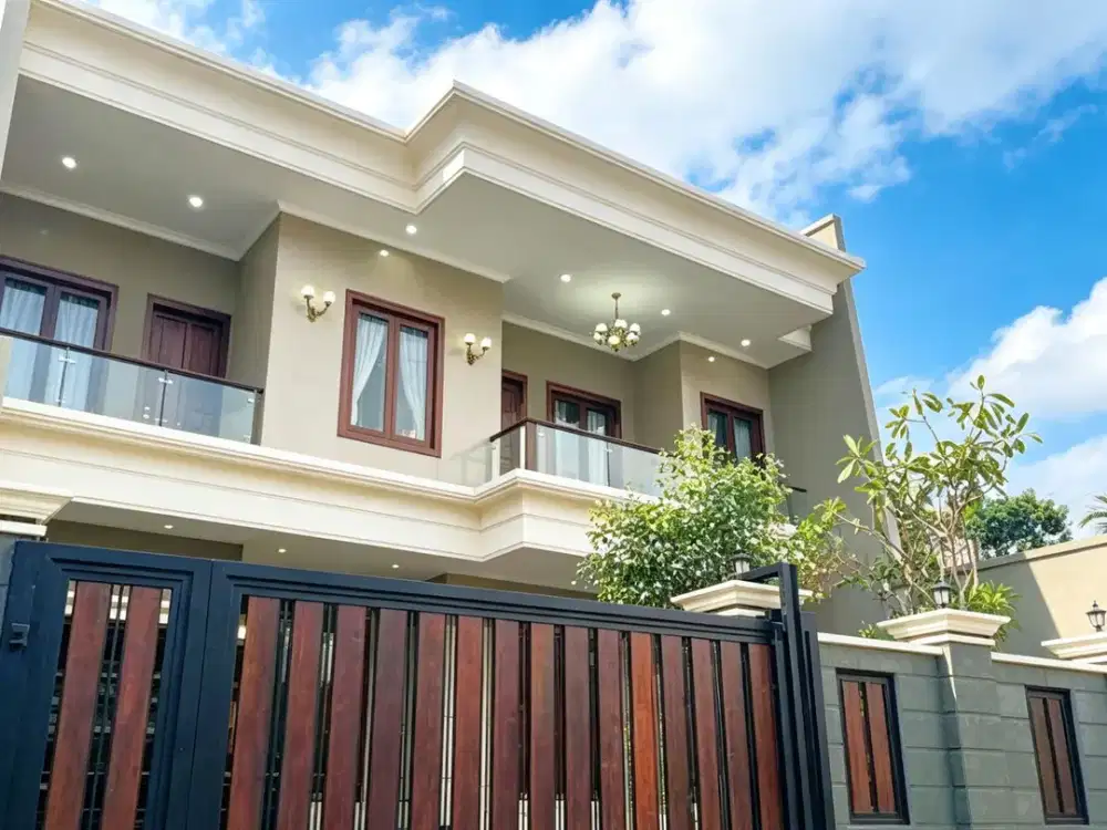 RUMAH MEWAH 3 LANTAI DI JATIWARINGIN ASRI – PONDOK GEDE