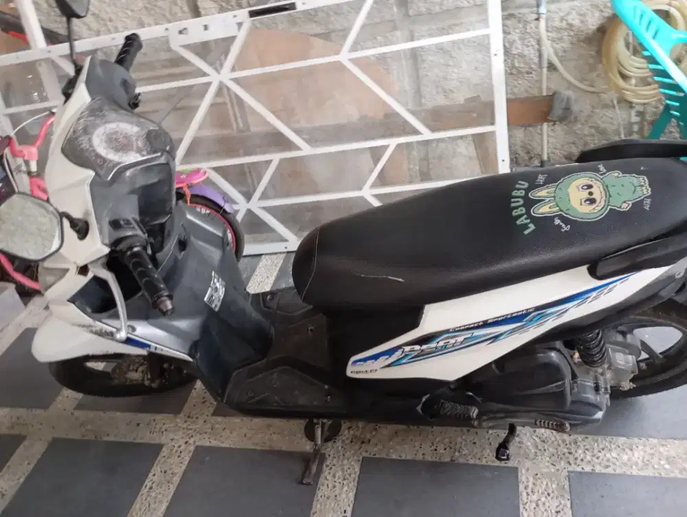 Honda Beat Putih Tahun 2014