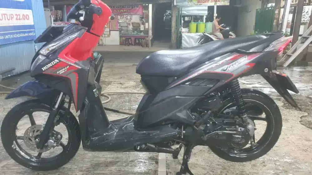 Vario techno CBS 2010 pajak panjang