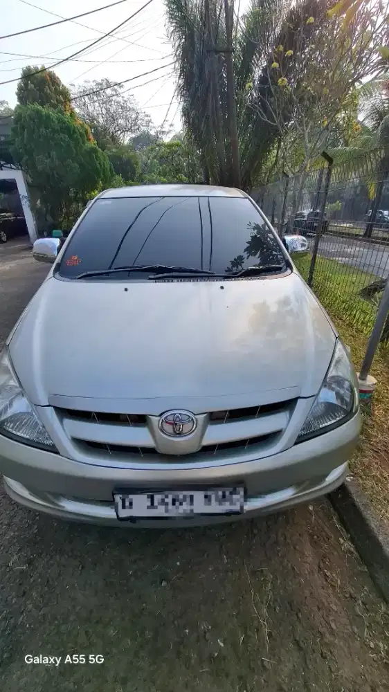 Innova G 2006 AT