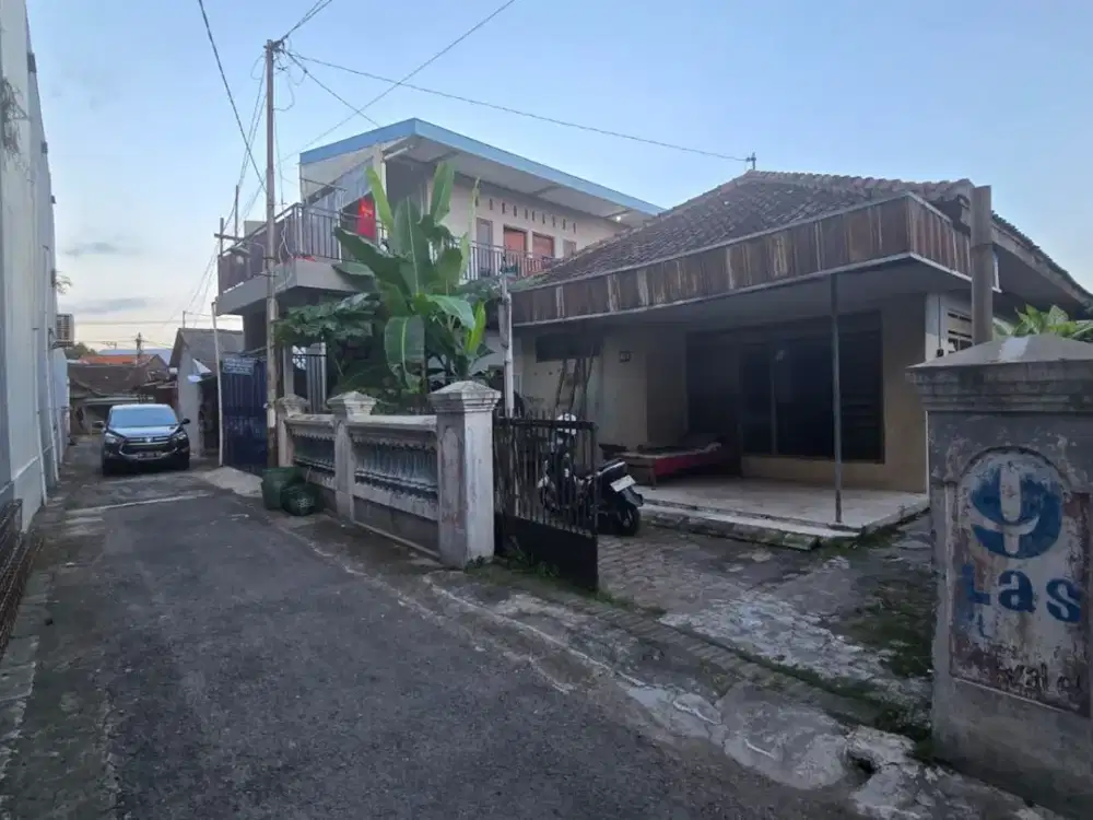 Rumah Hitung Tanah Dekat Jl. Sam Ratulangi, Manahan – Kerten, Laweyan, Solo